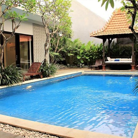 The Nibbana Villas Seminyak  Luaran gambar